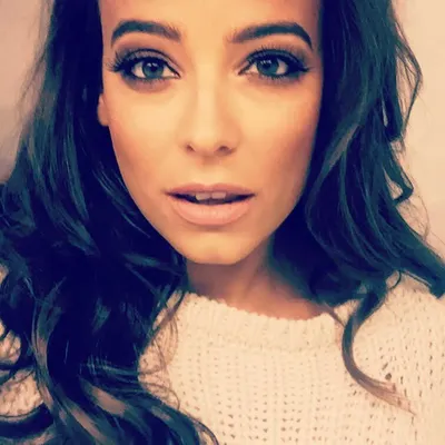 Anna Mucha profile