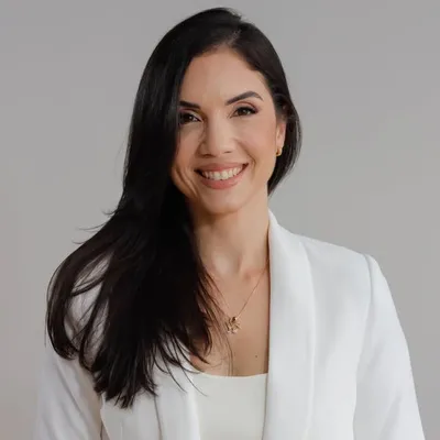 Taisa Uchôa profile