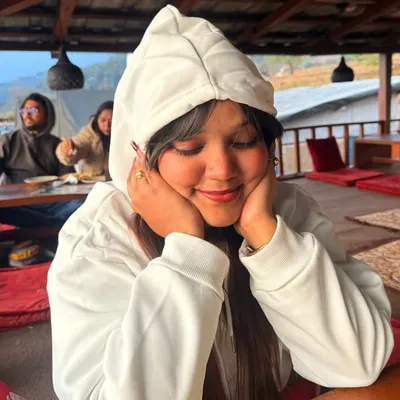Vanshika Agarwal (AGRA) 🧿 profile