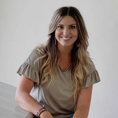 Lauren || Timeless Design + Home Finds profile