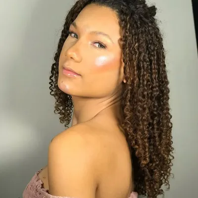 Talia Bento A- profile