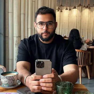Aman Chauhan | Photographer & Videographer 🧿 profile