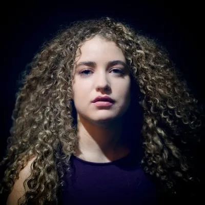 Tal Wilkenfeld profile