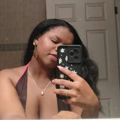 Tamy Perlaza profile