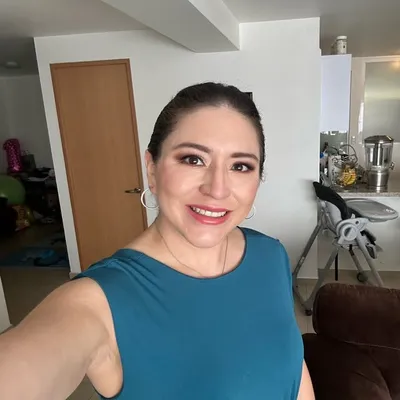Tania Pelaez profile