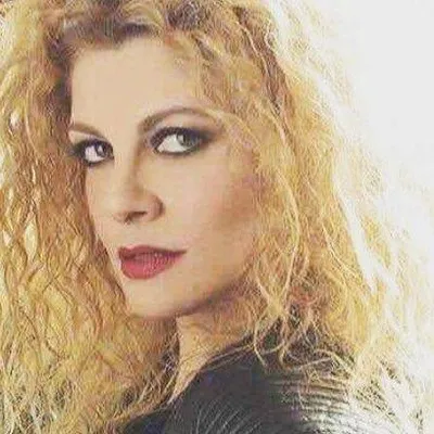 Τάνια Τρύπη profile