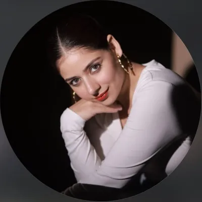 TANIA ❤️ profile