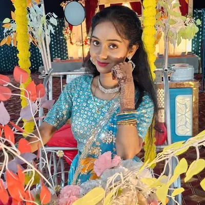 (っ◔◡◔)っ ♥ Tanisha Mohanty ♥ profile