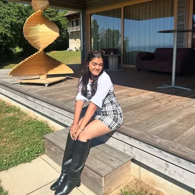 Taniya profile