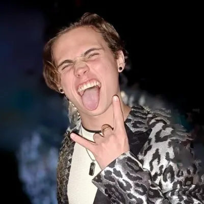 Tanner Buchanan profile