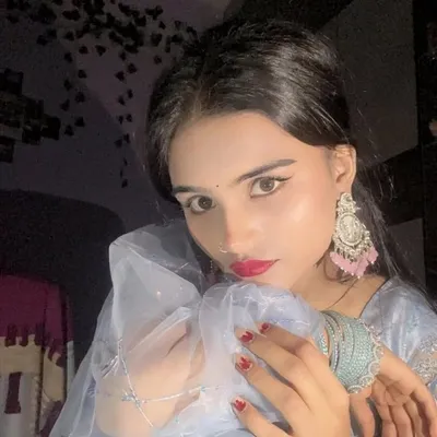 Ayushi Raj profile