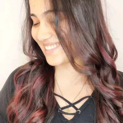Tanvi | Resin and mixed media artist profile