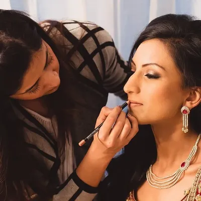 Tanvi Bhandari Makeup & Hair profile