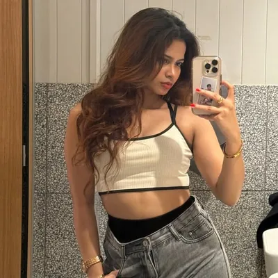 Tanvi ๐ profile