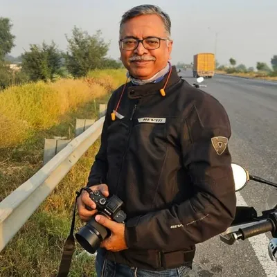 Tapas Acharya profile