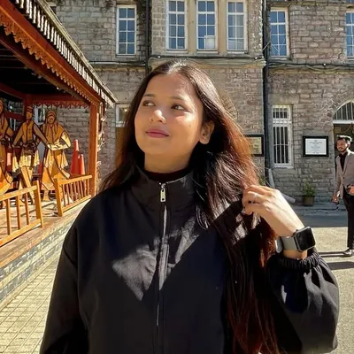 Tara Gupta profile