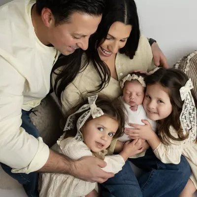 Tara Canitano | motherhood & lifestyle profile