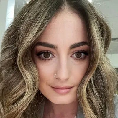Tara Costello profile