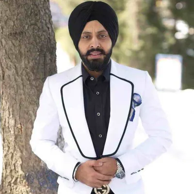 Taran Bajaj profile