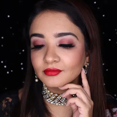 POOJA | Makeup Artist profile
