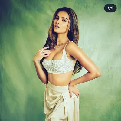 TARA SUTARIA profile
