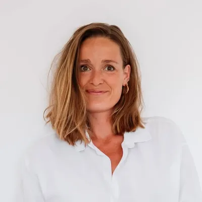 Tarinda Straver | Investeerder & Wealth Mentor profile