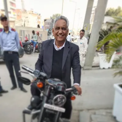Tarsem Bansal profile