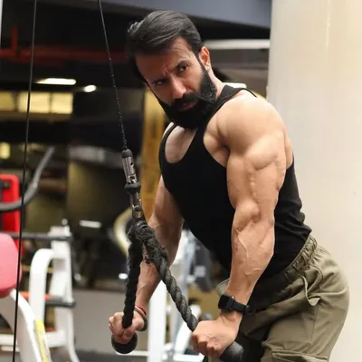 Tarun Kapoor profile