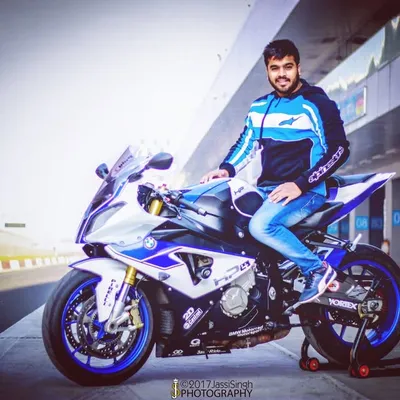 Tarun Luthra profile