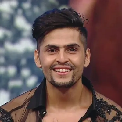 Tarun Nihalani Fans profile