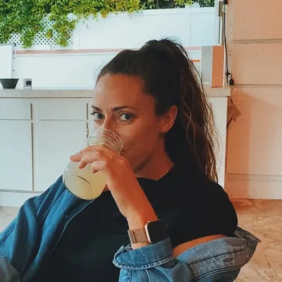 taryn arnold scott profile