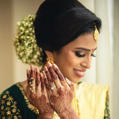 Tharshana Thenakaran profile