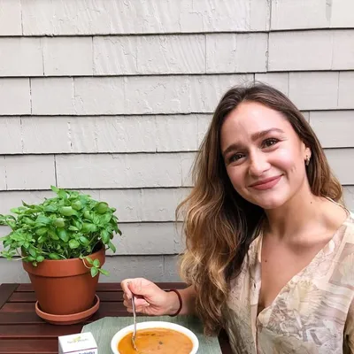 Lauren McNeill, Registered Dietitian, MPH profile