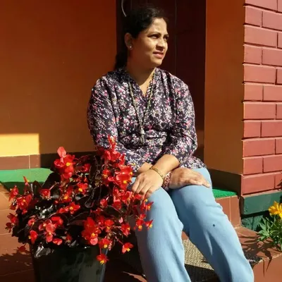 Swati Lipare profile