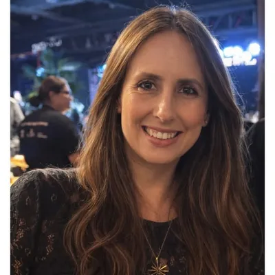TATI MONTEMOR RAMOS profile