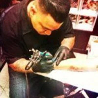 Tony Olvera profile