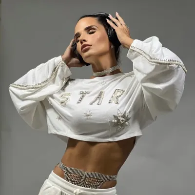 Taty Zatto ⚡️ profile
