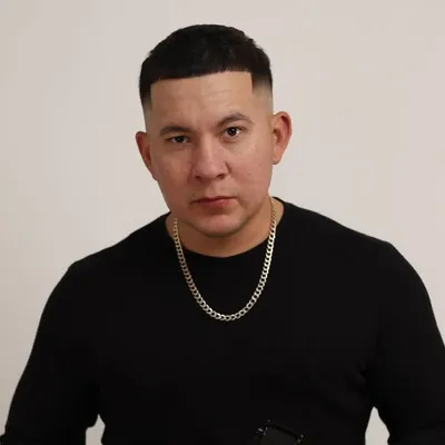 Philip |Social Media| Creative profile