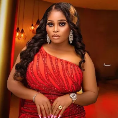 Tawa Ajisefinni profile