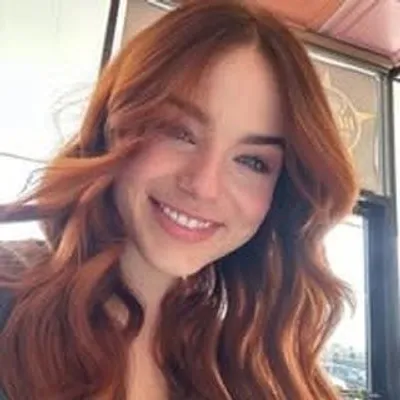 Taylor Lyons profile