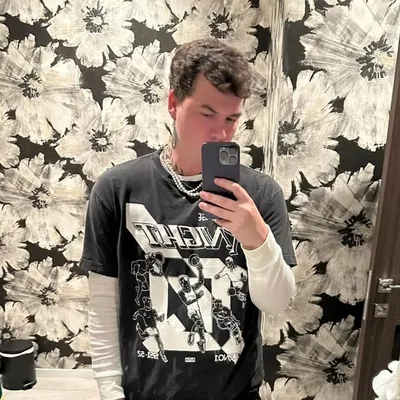 Taylor Caniff profile