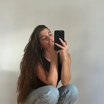Taylor Onze | Founder & Stylist profile