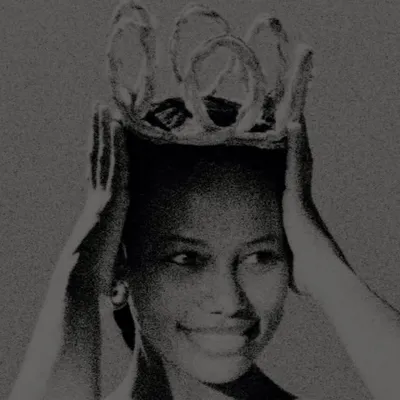 Taylour Paige profile