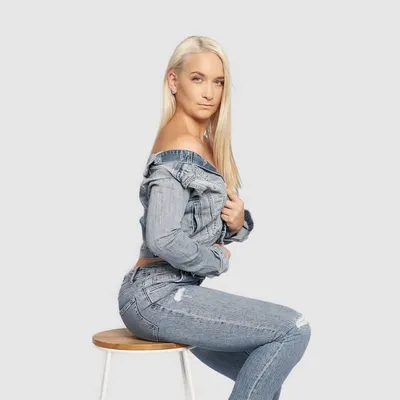➰ Taylor Robinson ➰ profile