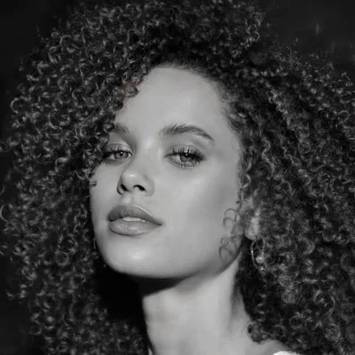 Taynara Joy profile