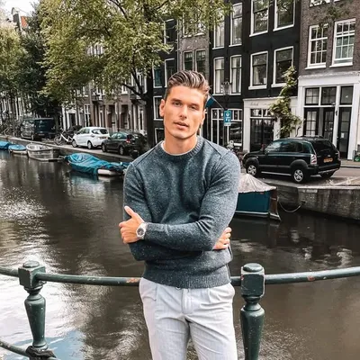 Tom Broekhuijse profile