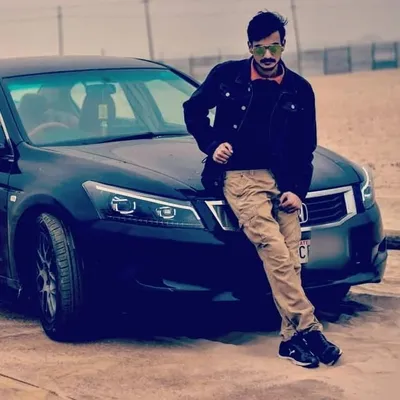 ĐINKRIT ŤYAGI profile