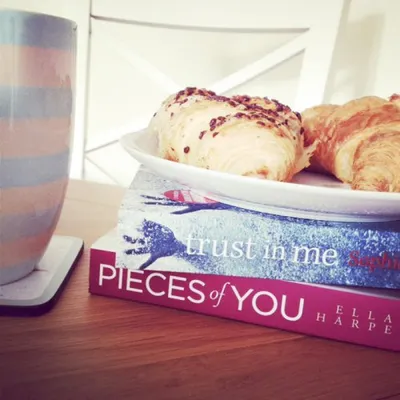 Tea Leaves & Reads profile