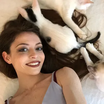 Anais Brochard profile