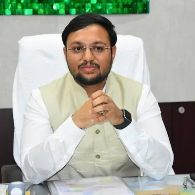 Tejas Pawar profile
